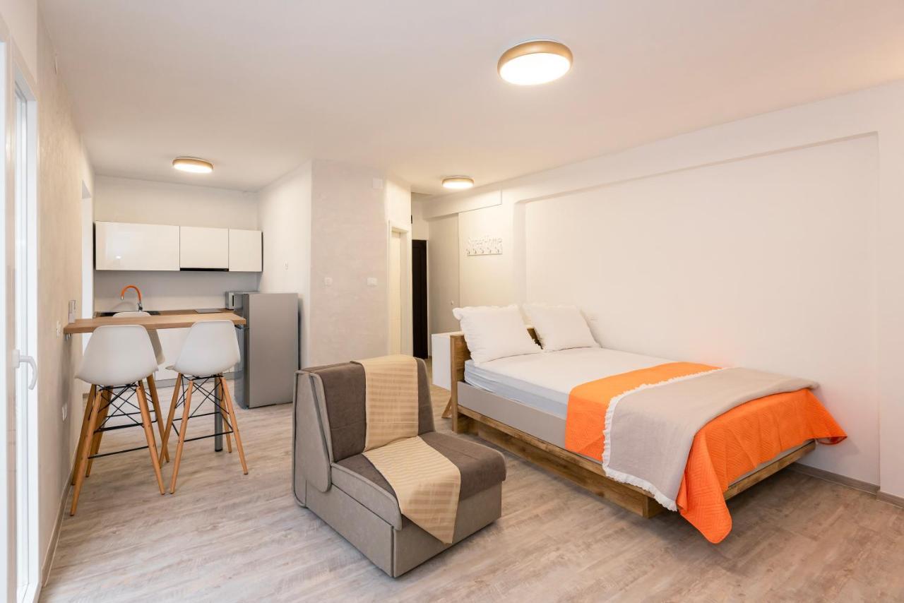 שיבניק Studio Apartman Max Center Of The Old Town Free Parking Beautiful View מראה חיצוני תמונה