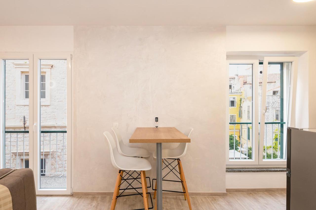 שיבניק Studio Apartman Max Center Of The Old Town Free Parking Beautiful View מראה חיצוני תמונה
