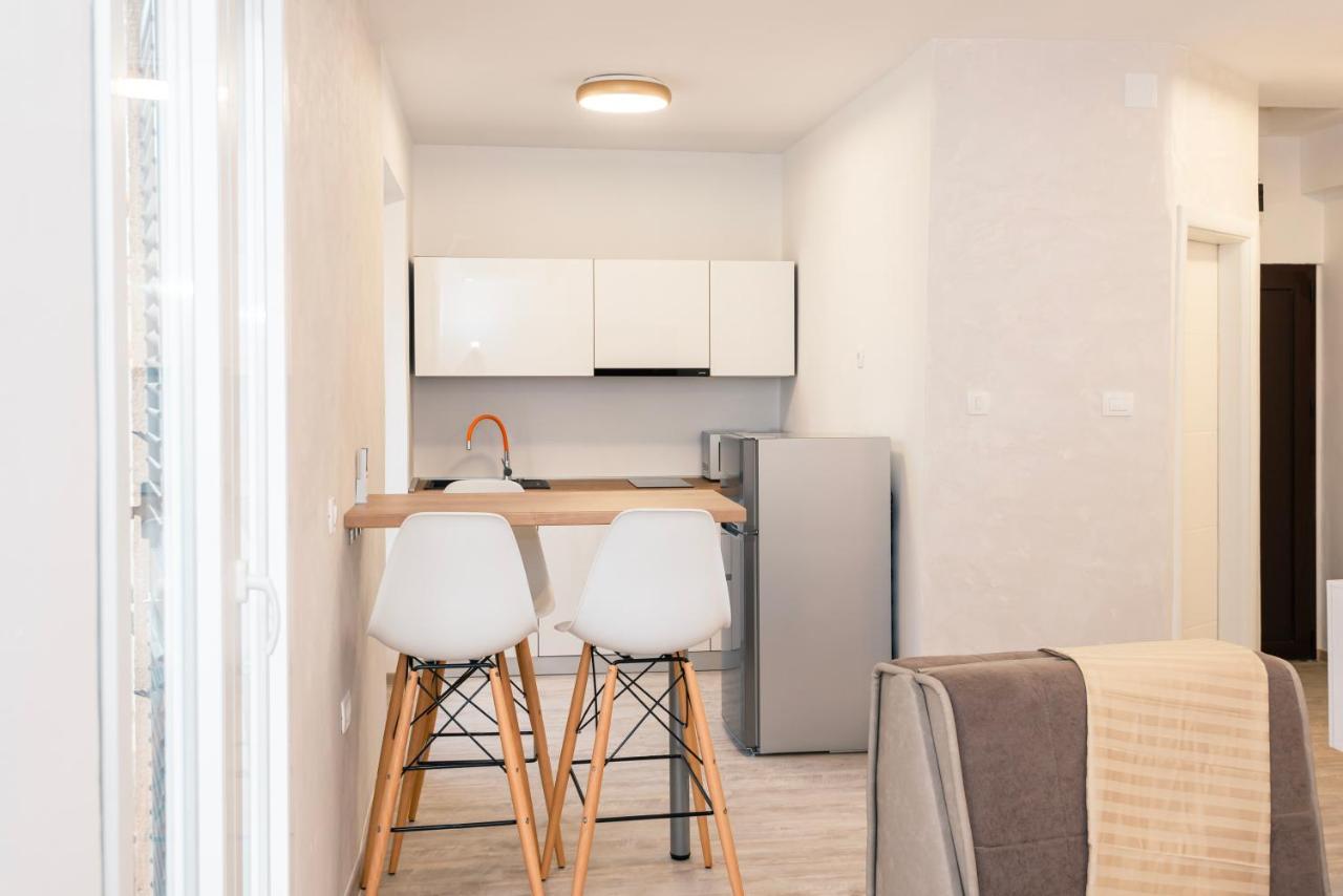 שיבניק Studio Apartman Max Center Of The Old Town Free Parking Beautiful View מראה חיצוני תמונה